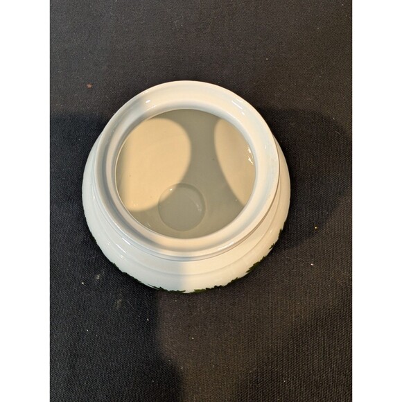 Meissen Green Ivy Pedestal Vase – 19th Century – Factory Second - Picture 4 of 9